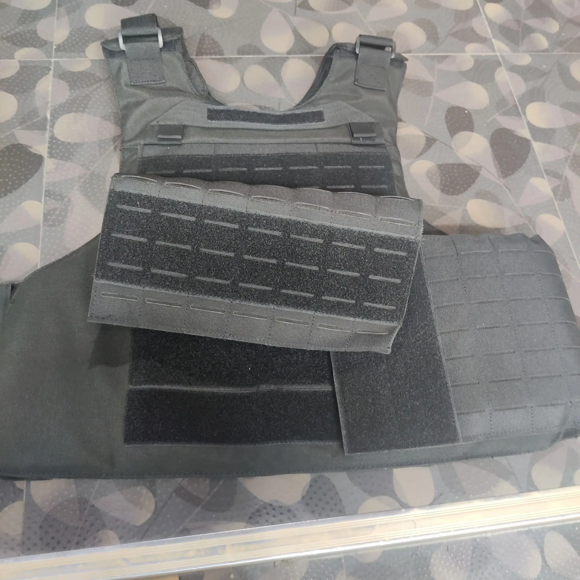 Chaleco táctico de liberación rápida con láser, traje de entrenamiento protector con forro resistente a puñaladas - imagen 5