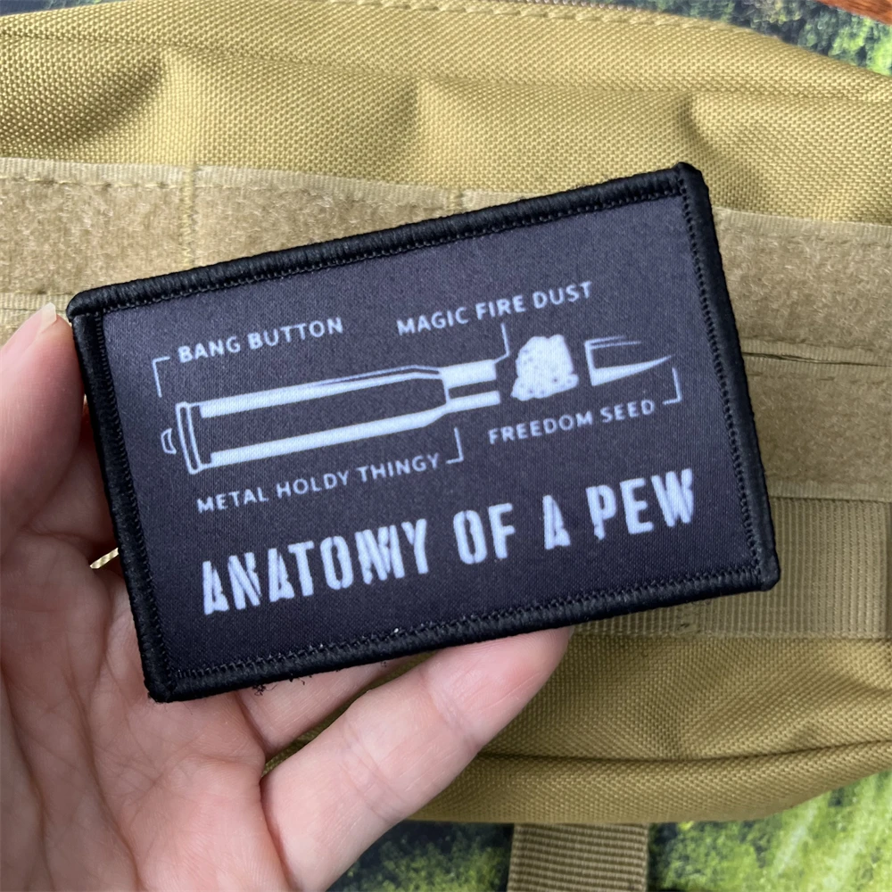 Parche de insignia de moral protegido por dispositivo inalámbrico de alta velocidad, parches estampados de anatomía de un Pew, pegatinas de gancho y bucle de mochila táctica - imagen 2