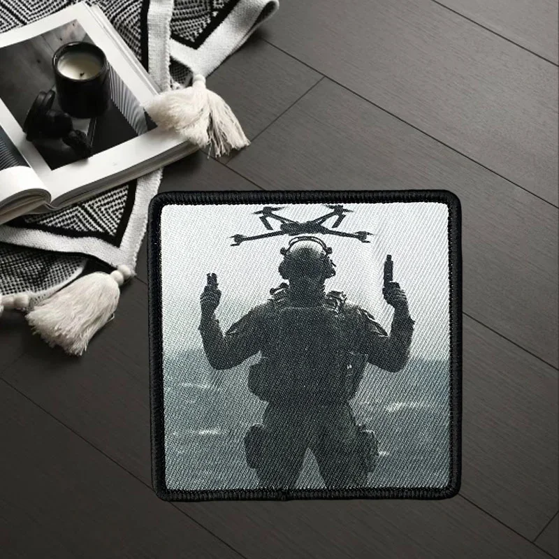 Parche de soldado para Dron, insignia de moral táctica de la fuerza de trabajo, mochila con gancho y bucle impreso, accesorios decorativos para ropa, brazalete adhesivo - imagen 4