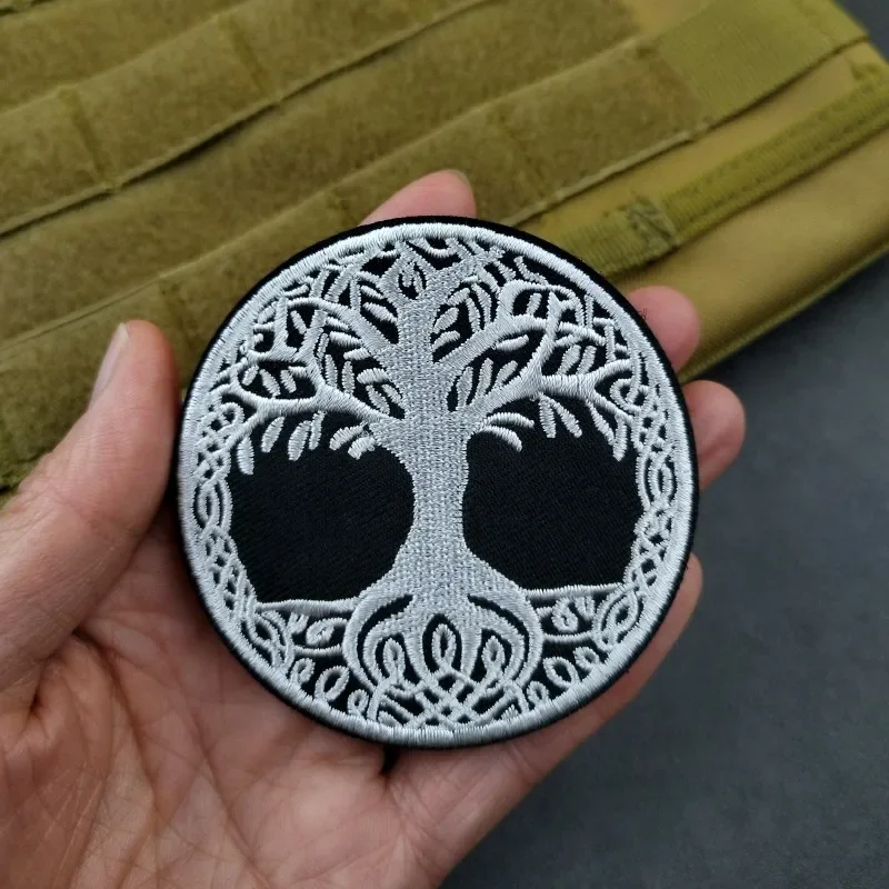 Insignia de moral de árbol de la vida, emblema creativo de árbol de amor, parches de gancho y bucle bordados, brazalete táctico, pegatina decorativa para mochila - imagen 3