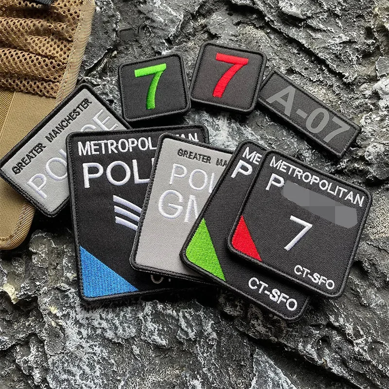 Parches de insignia de gancho y bucle bordado especial de la ciudad británica, pegatinas de mochila de chaleco de máscara fantasma de Call of Duty, moral táctica de CTSFO - imagen 2