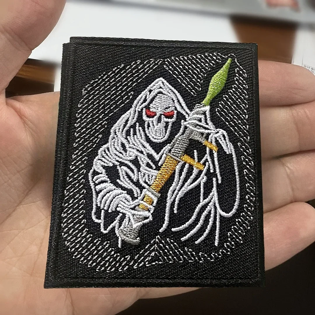 Reaper emblema de Pistola manual, parches bordados de calavera para ropa, insignia de moral táctica, pegatina de decoración de mochila - imagen 3