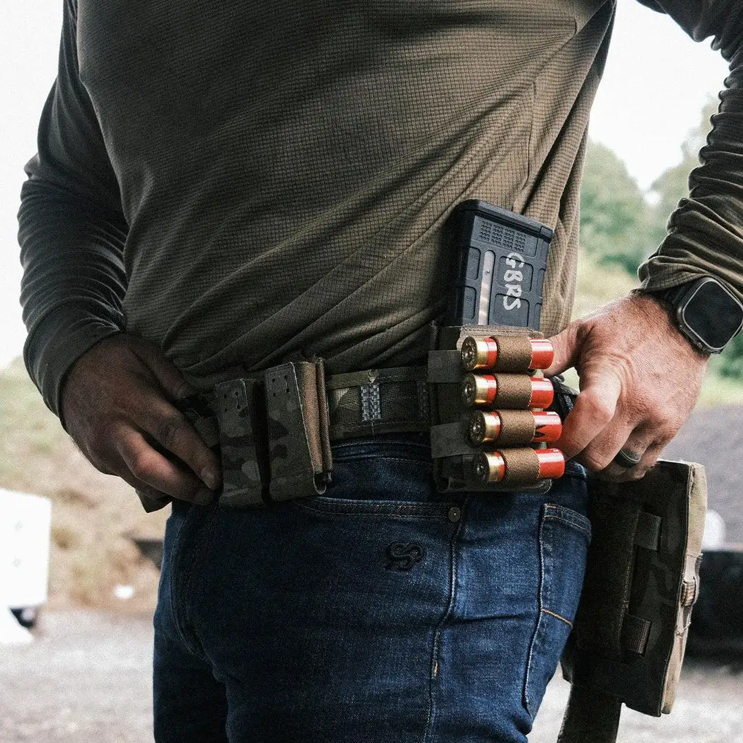 Accesorios tácticos para exteriores emparejados con el paquete de baterías Tegris - imagen 4