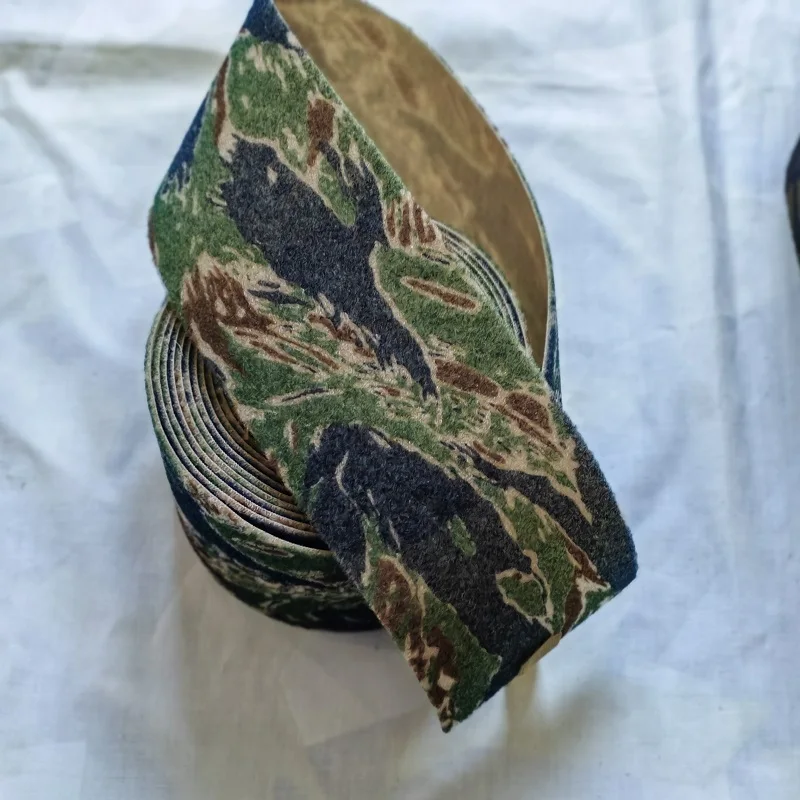 Accesorios de cuero para mochilas tácticas y ropa militar - imagen 2