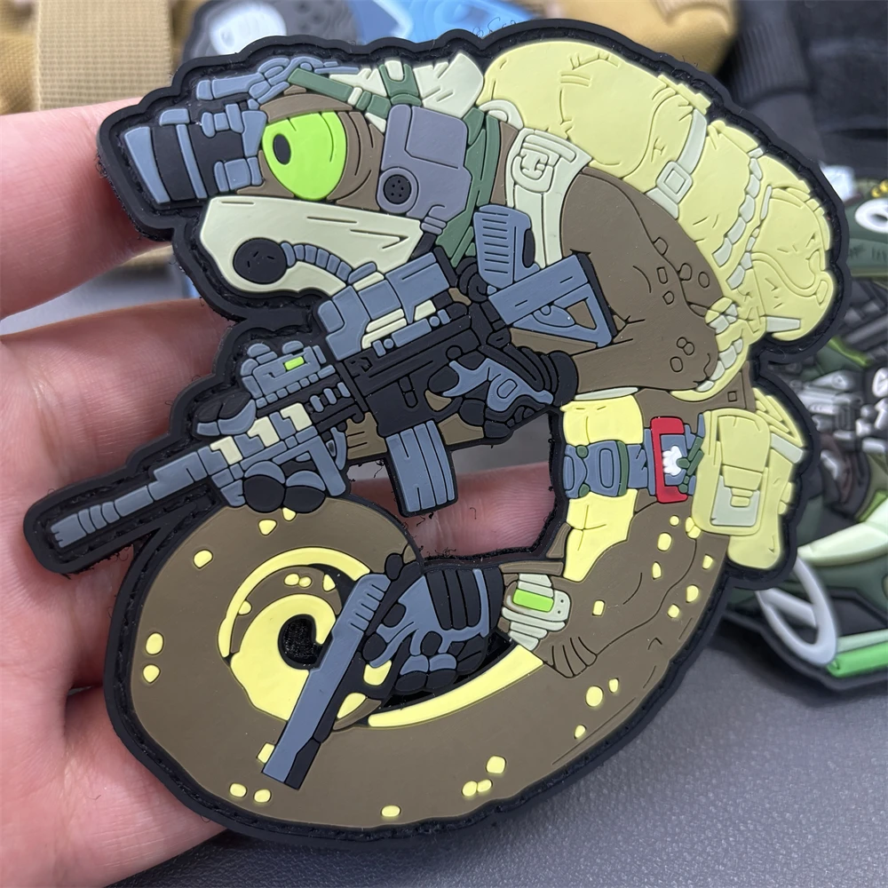 Parche táctico de PVC de la Legión del camaleón, parches de gancho de guerra modernos de Call of Duty, insignia de moral de escuadrón militar, pegatinas para mochila - imagen 5