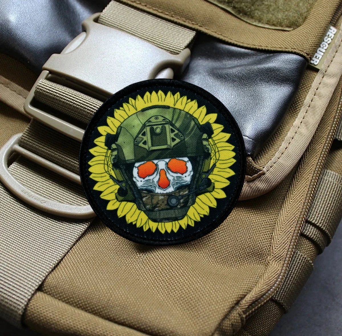 Parche de insignia de moral de girasol, parches tácticos de ejército para operaciones especiales, parches impresos de soldado esqueleto para ropa, pegatina para mochila - imagen 5