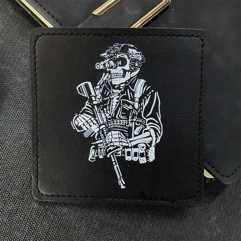 Pegatina de mochila táctica de Chevron, insignia de moral de cresta militar, parches estampados en la ropa, Calavera, esqueleto, cazador de cabeza - imagen 4