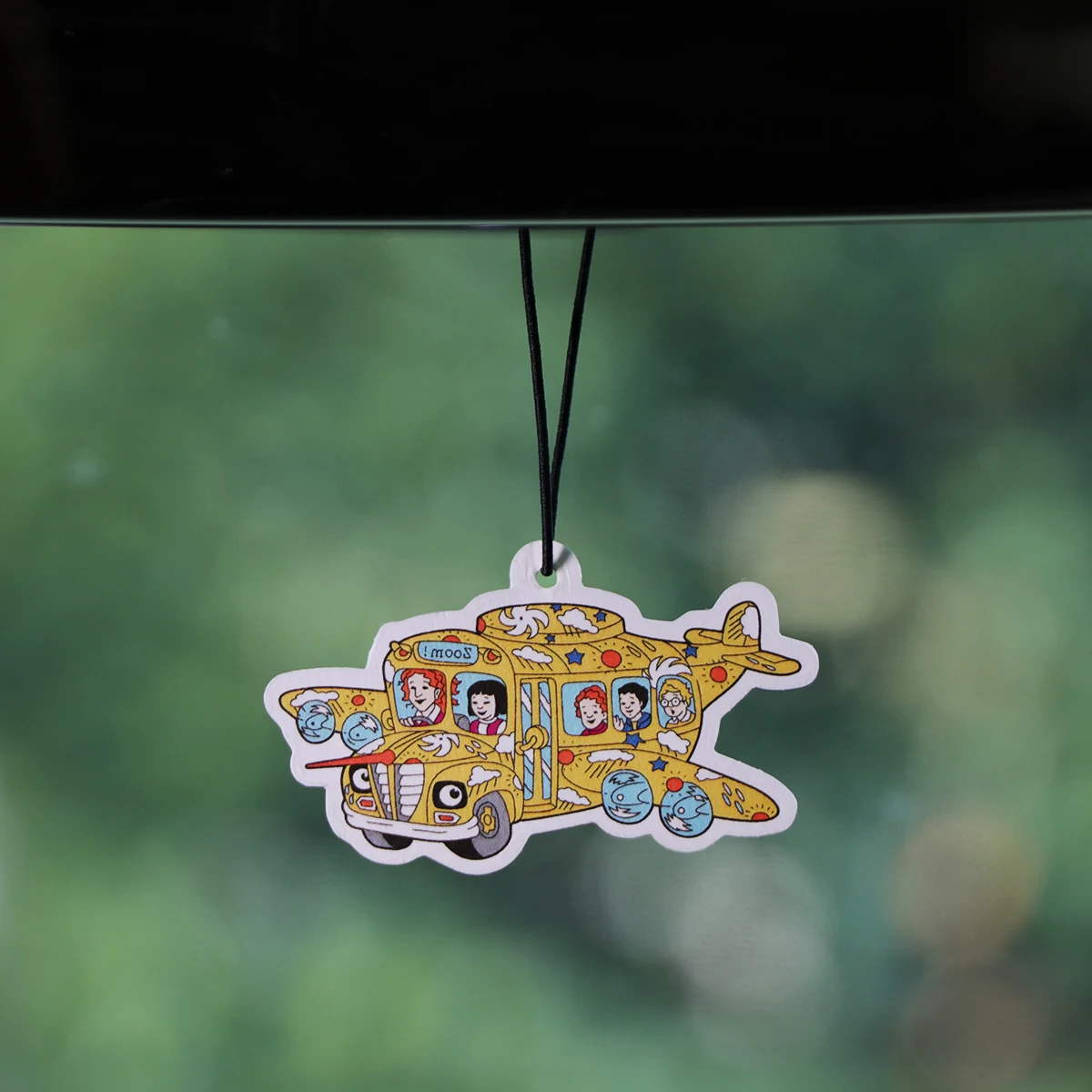 Tabletas de aromaterapia divertidas para autobús escolar, colgante de fragancia para Interior de coche, ambientador, decoración colgante para espejo retrovisor