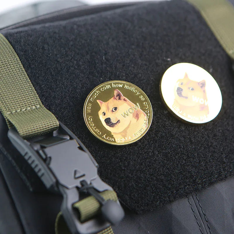 Dogecoin-Parches de Metal, insignias de moneda Wow, decoración DIY para chaleco táctico, mochila con gancho - imagen 3