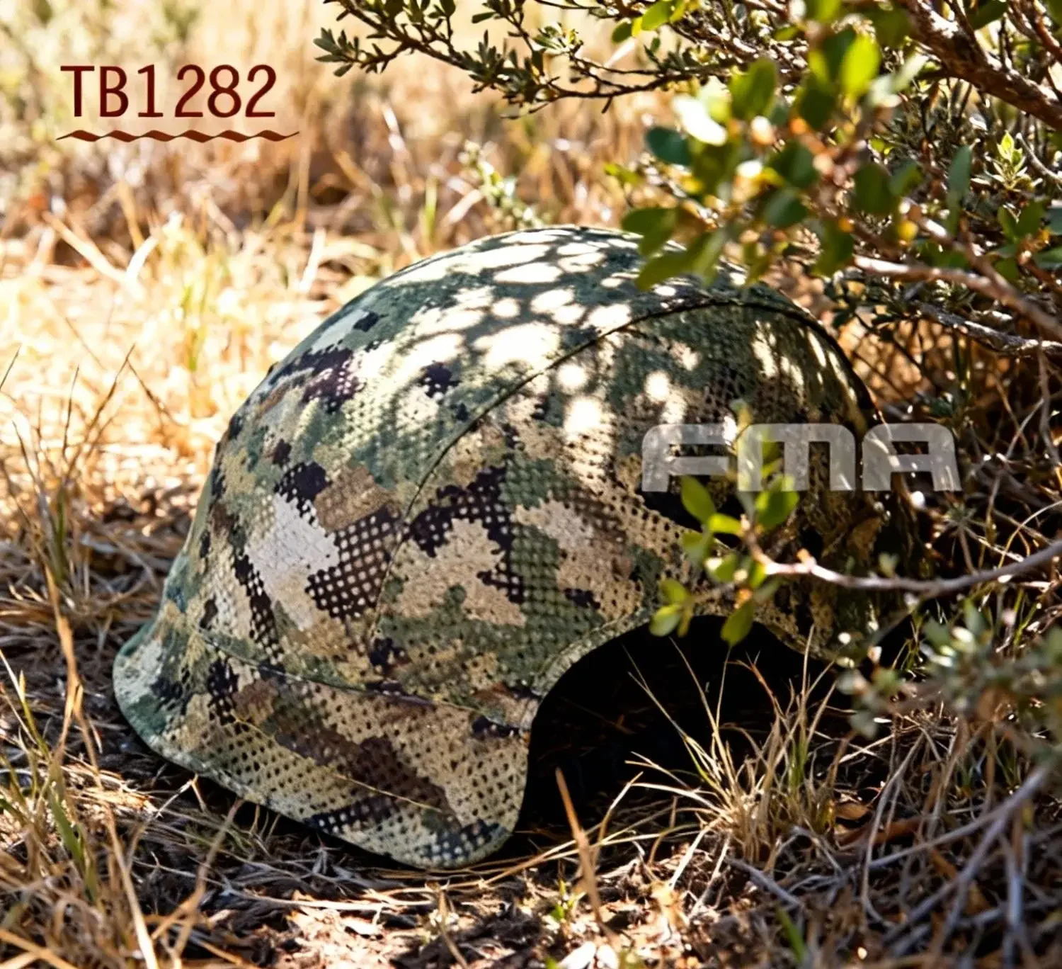 Visera casco táctico con cubierta camuflaje terrestre y montaje MOLLE - imagen 2