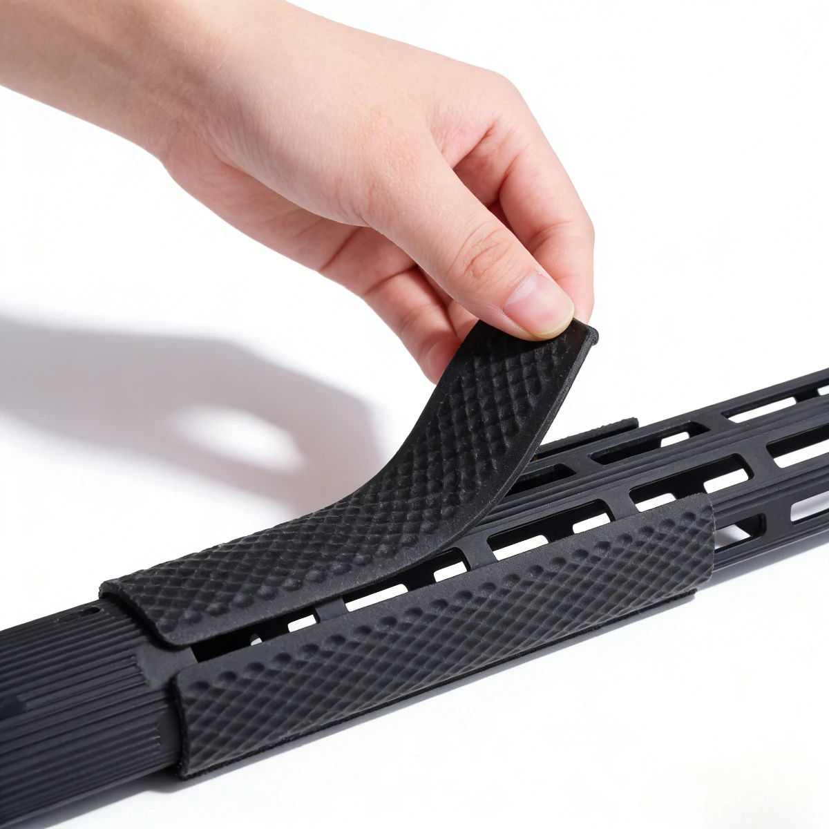 Paneles de guardamanos Keymod de 4 piezas, cubiertas de rieles tácticos de goma, Kit de cubierta de riel táctico BK/DE antideslizante resistente al calor