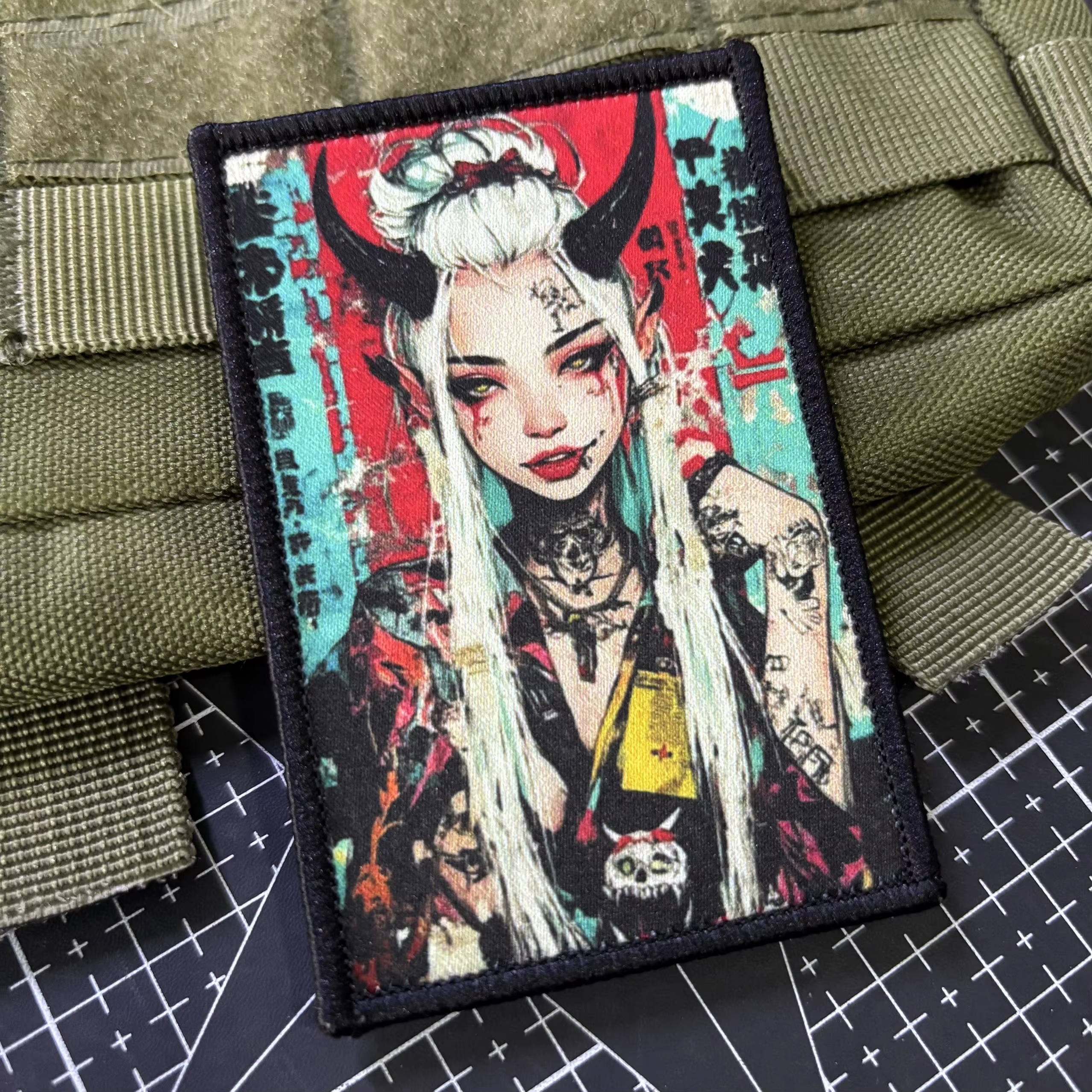 Parche táctico soldado punk mujer – insignia moral con velcro MOLLE