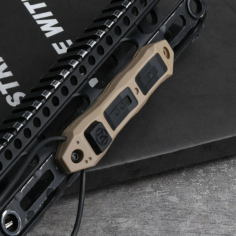 WADSN-interruptor de presión remoto de Control Dual, enchufe táctico SF y 2,5 para linterna láser M300 M600, compatible con riel Picatinny MLOK KEYMOD - imagen 3