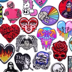 Parche bordado termoadhesivo calavera punk horror colorido