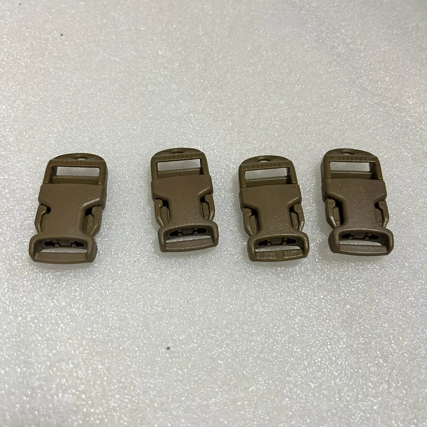 Hebilla de ajuste de correas de 3/4" de conexión rápida, paquete de 4, clip de polímero de alta densidad para correas tácticas - imagen 2