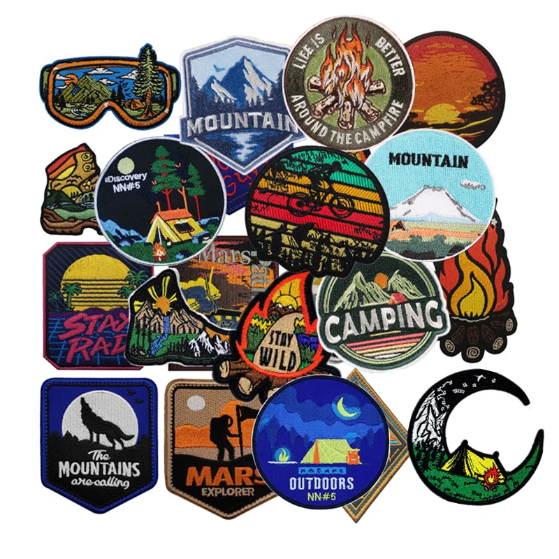 Parches para acampar al aire libre para ropa, parche de gancho y bucle de viaje natural de oso Polar, emblema de parche bordado de montaña DIY