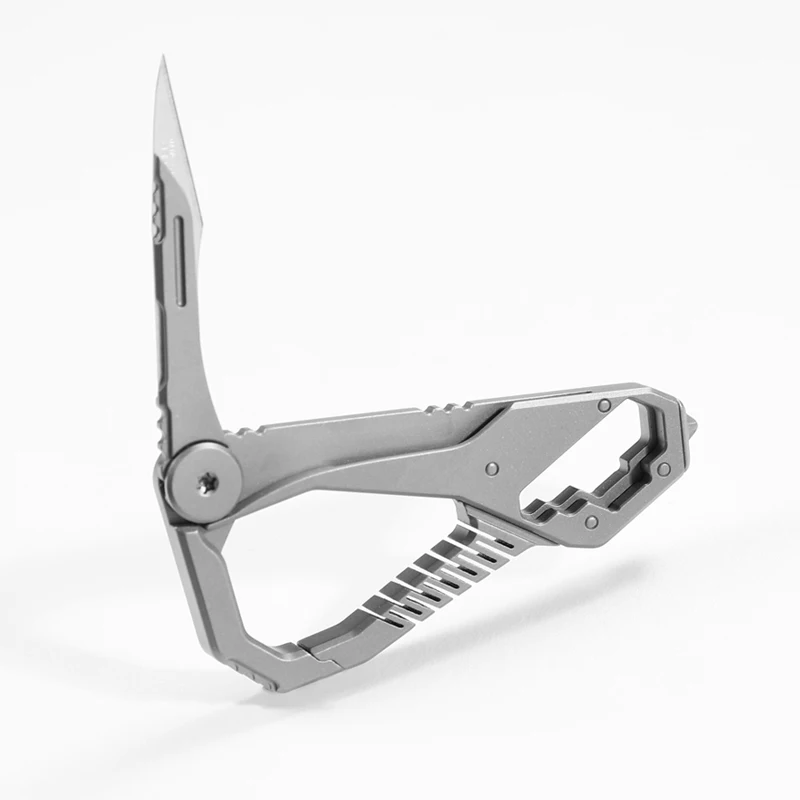 Llavero multifunción de aleación de titanio para hombre, hebilla de llave de coche con personalidad Simple, colgante de llave para mujer - imagen 4