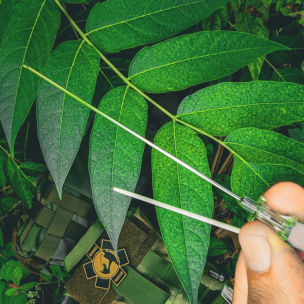 Aguja de neumotórax de rescate RHINO: Kit experto de ventilación y descompresión de pecho de emergencia, cuidado de heridas de pecho - imagen 5