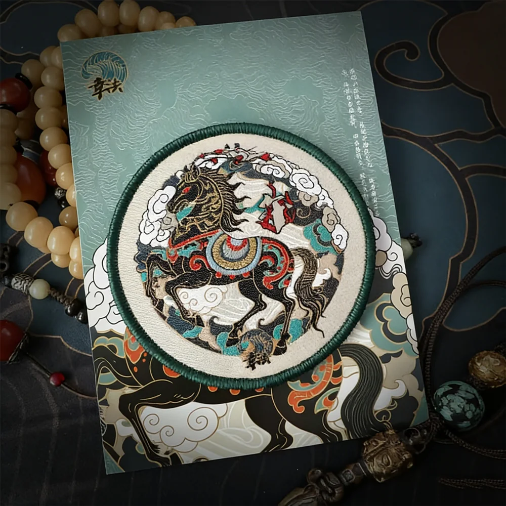 Parche bordado de caballo del zodiaco con cables de Metal para decoración de ropa y bolso, apliques tácticos del año natal - imagen 4