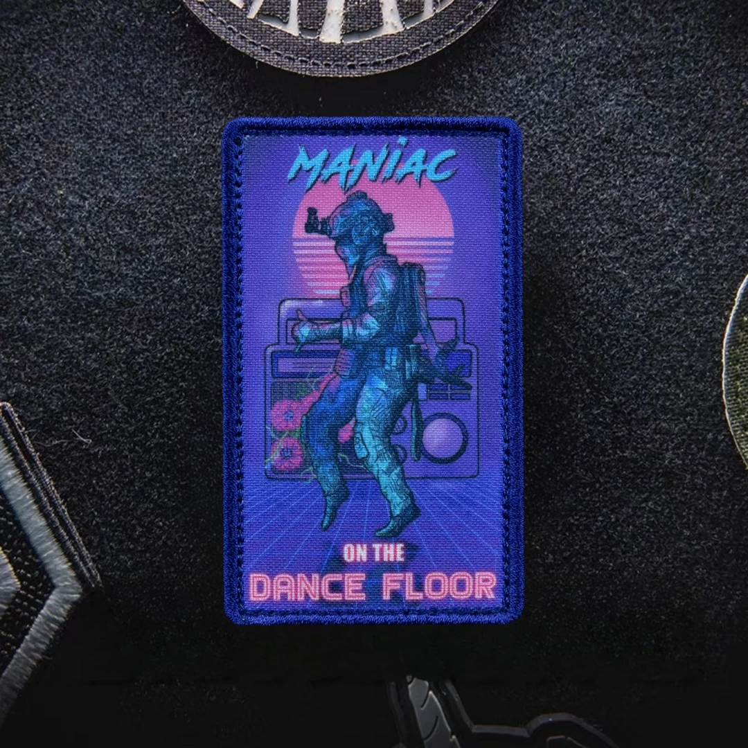 Parche táctico Maniac Om The Dance Floor, insignia de moral con gancho y bucle impreso para pegatinas en mochilas de ropa - imagen 2