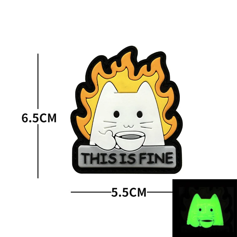 Parche de PVC de goma suave 3D de gatos divertidos, blanco, luminoso, impactado por una flecha y una llama de café, insignia de moral de gato, parches DIY para ropa - imagen 3