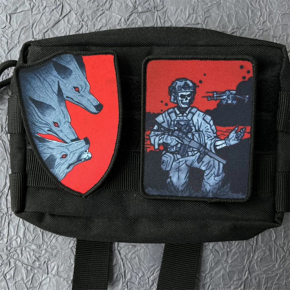 Cerberus parche con estampado de lobo de tres cabezas, gancho y bucle, soldados de drones rusos, parches tácticos militares, mochila - imagen 3