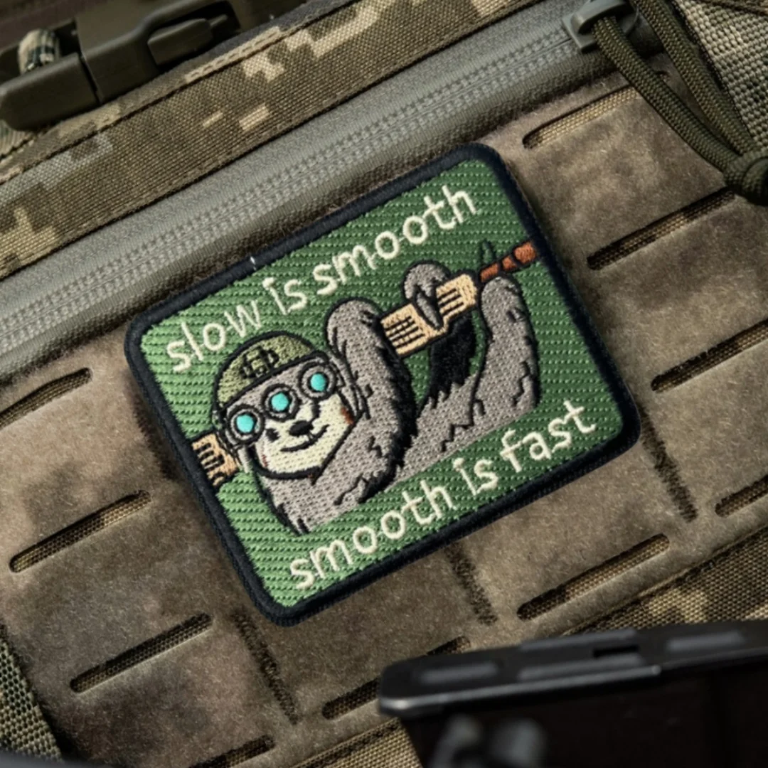 Lento es suave, suave es rápido, parche táctico de moral, parches militares bordados personalizados con gancho para ropa, pegatina para mochila