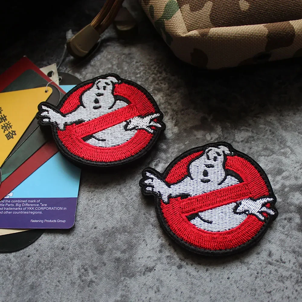 Parches bordados de Ghost Busters en tela, Parche de gancho y bucle, insignia de Moral de película de terror, emblema de Ghostbuster, accesorios de bolsa táctica - imagen 2