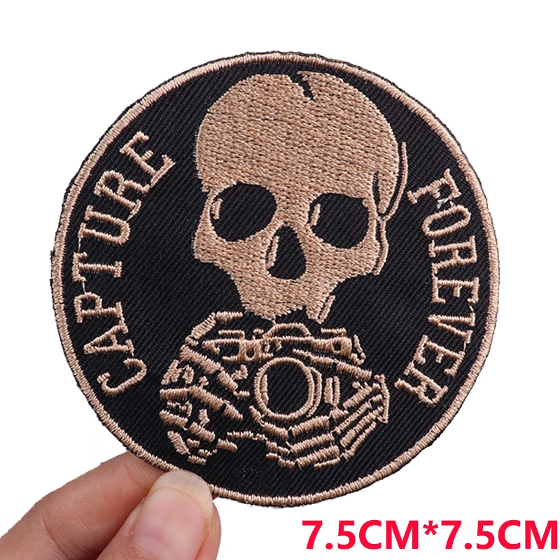 Nuevas chaquetas, mochila, parches bordados para coser, parche DIY Punk/cráneo, parches para planchar para ropa, parche de cinta musical Rock, insignias para coser - imagen 3
