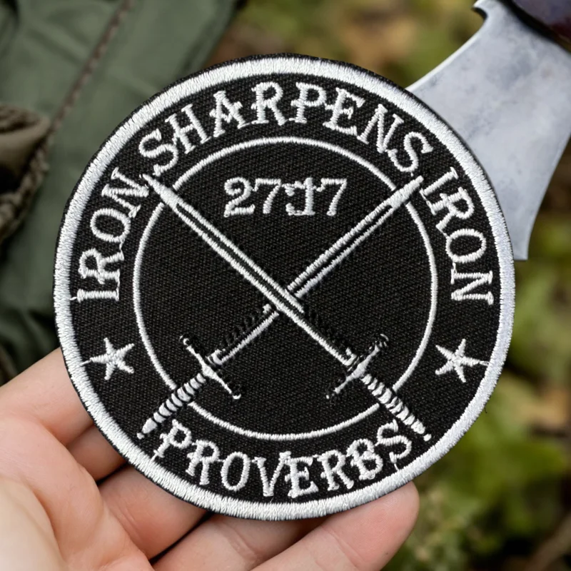 27:17 Parche bordado de la Biblia chaleco táctico sombreros con gancho y bucle insignia de moral mochila pegatinas decorativas parches para brazalete para ropa