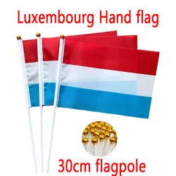 Bandera decorativa de Luxemburgo con mástil plástico para escritorio