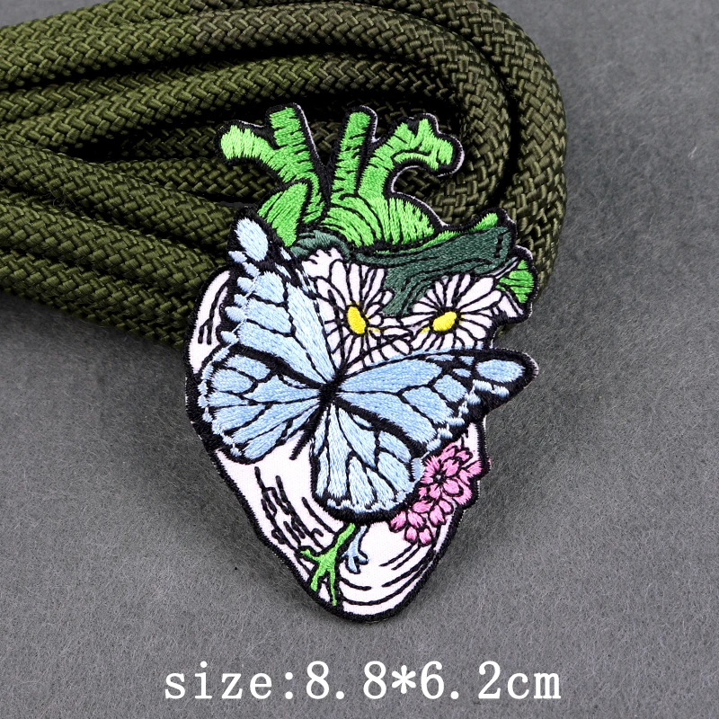 Parche de paisaje de corazón para planchar en la ropa, parches bordados al aire libre, naturaleza, aventura, pegatinas - imagen 5