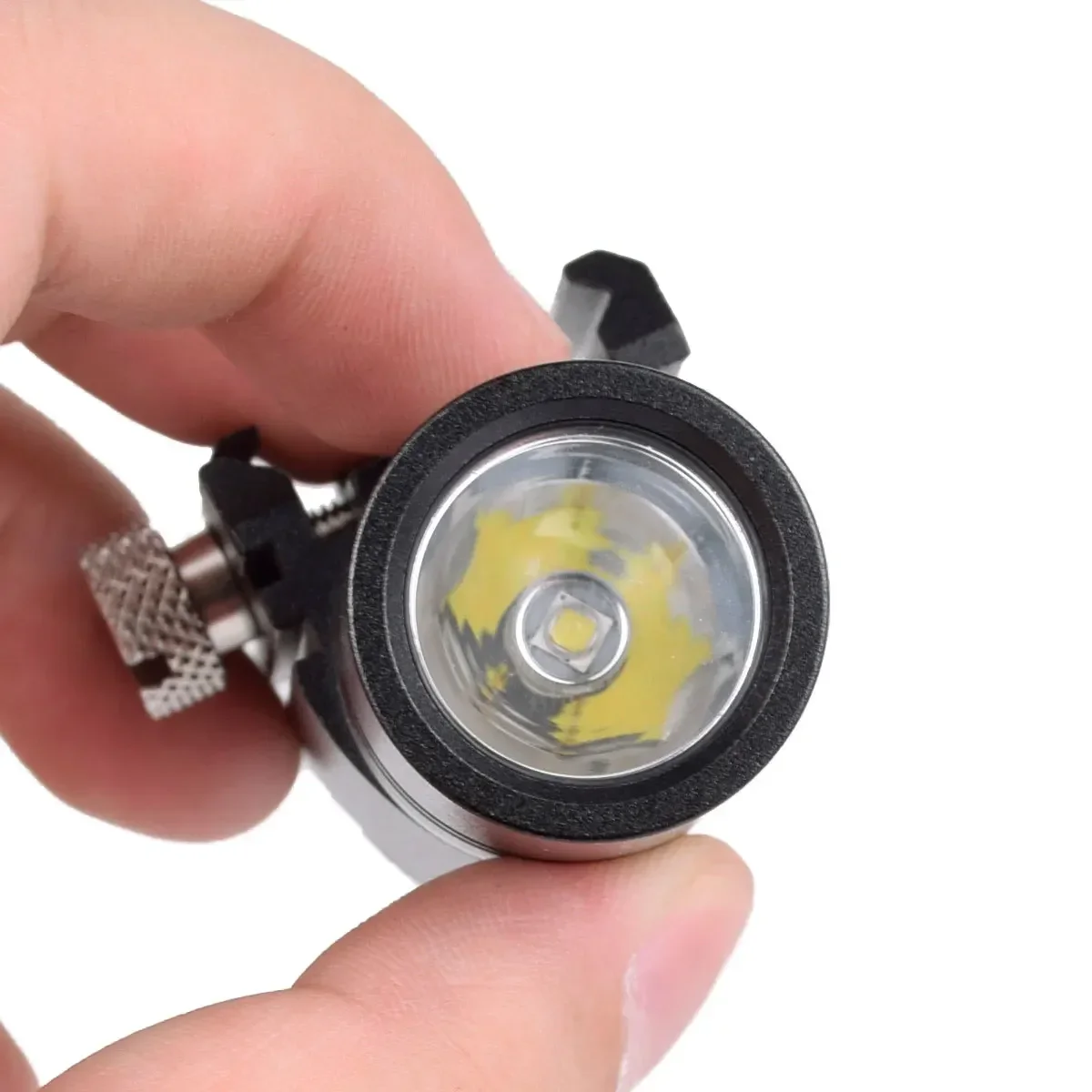 Mini linterna LED de Metal, arma táctica Airsoft, luz potente constante para caza, Rifle de carril Picatinny de 20mm AR15 M4 - imagen 2