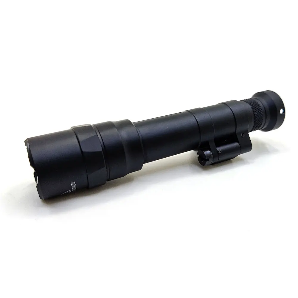 SOTAC GEAR Wea-pon Light M640 DF linterna compatible con luces de explorador de caza con riel de 20mm con interruptor de presión remoto - imagen 5