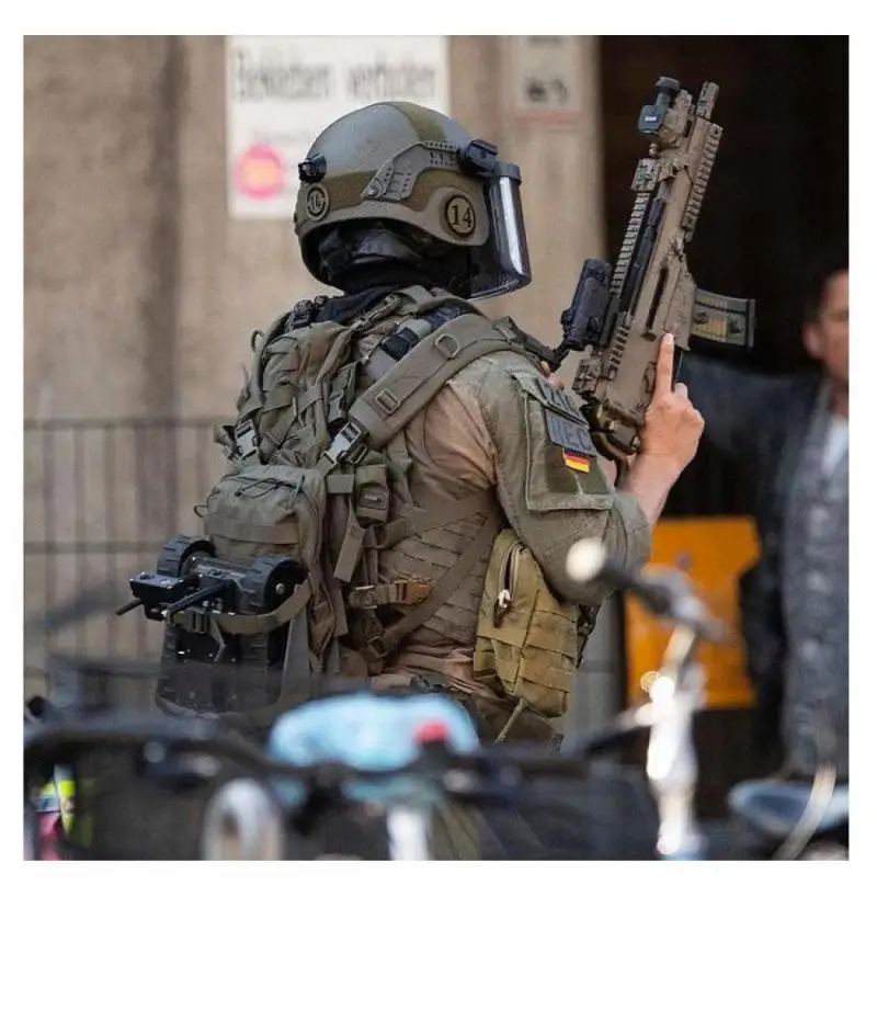 Abrigo táctico para hombre, chaqueta de rana para jóvenes, estilo fino, primavera y otoño - imagen 5