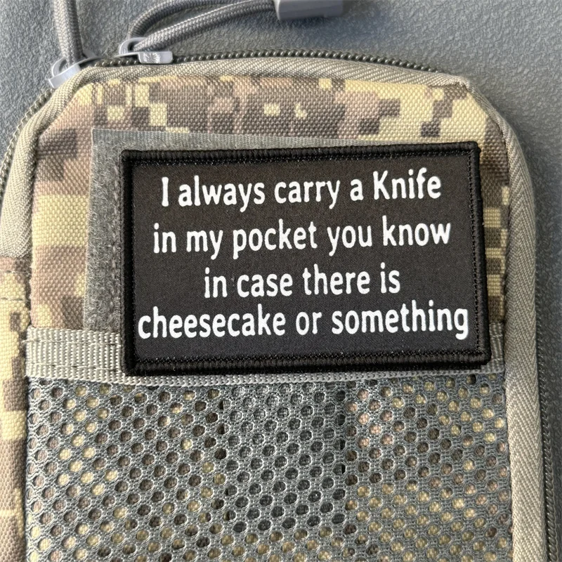 Parche táctico "I Carry A Knife", insignia de moral militar, gancho y bucle estampado, mochila, accesorios de decoración de ropa, brazalete adhesivo - imagen 3