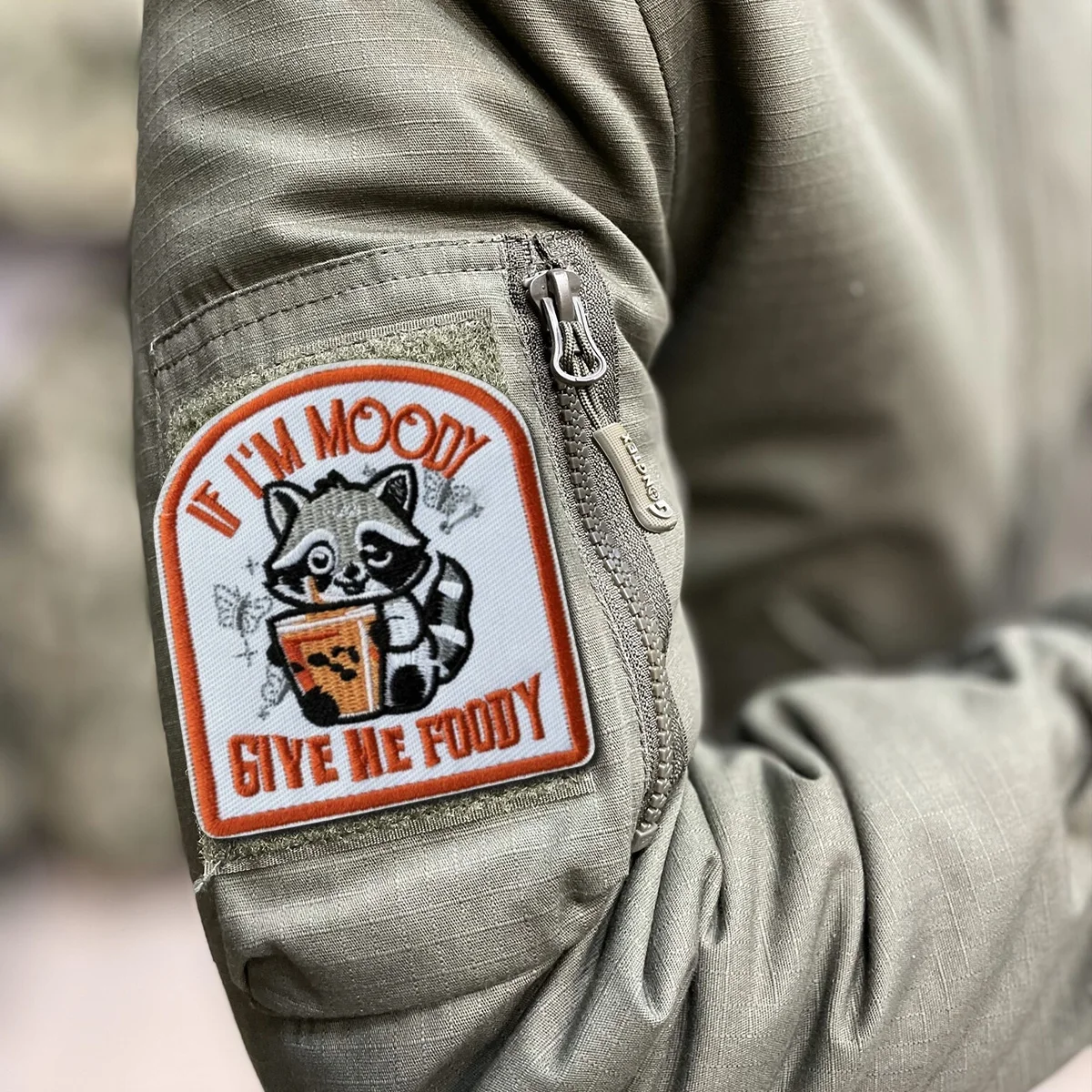 Parche táctico Give Me Foody Raccoon, parches bordados con gancho y bucle divertidos, insignia de moral, brazalete del ejército militar, pegatinas para mochila - imagen 5