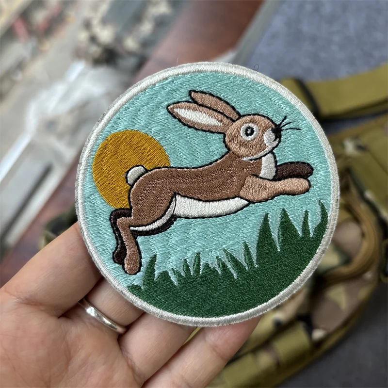 Parche bordado de "conejo" de dibujos animados, insignia de moral táctica, parches de gancho, ropa, mochila, pegatinas, brazalete - imagen 2