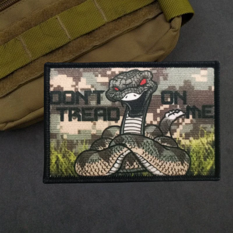 Parche estampado Don't Tread on Me, chaleco táctico, gancho y bucle, sombrero, insignia de moral, mochila, pegatinas decorativas, parches para brazalete para ropa - imagen 4