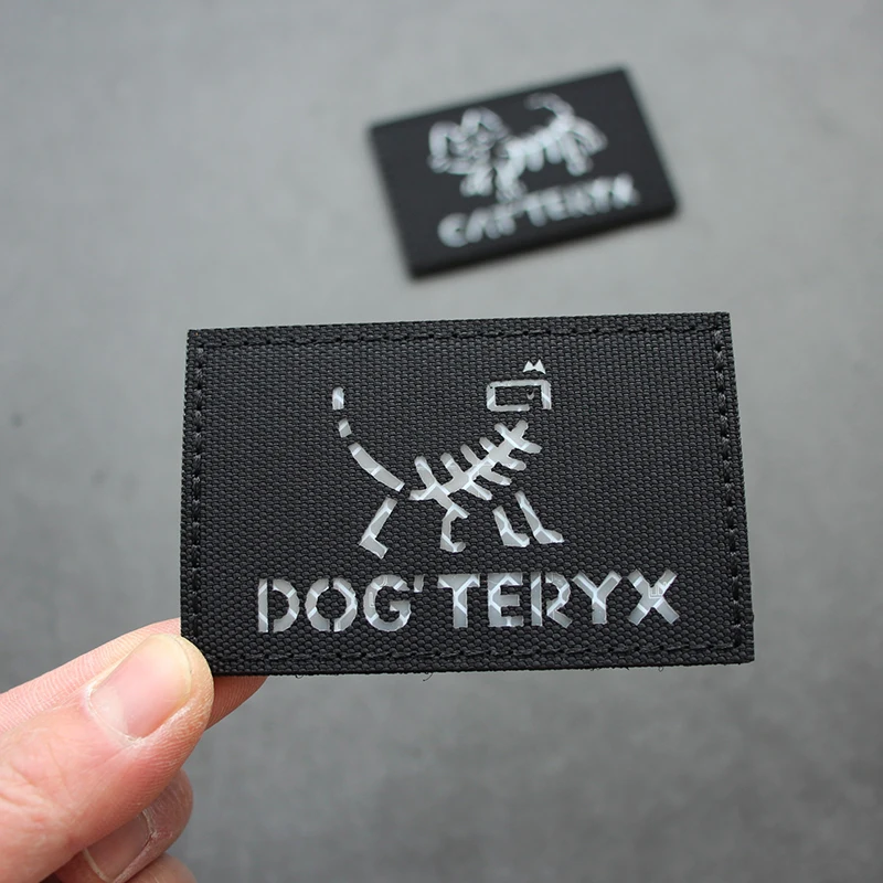 Pegatina reflectante IR para bolso al aire libre, brazalete divertido con grabado láser, Calavera, gato, moral, perro, parches de mochila para ropa, novedad - imagen 5