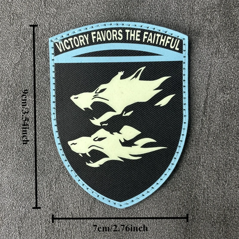 Parche moral táctico Victory Favors The Faithful con velcro - imagen 3