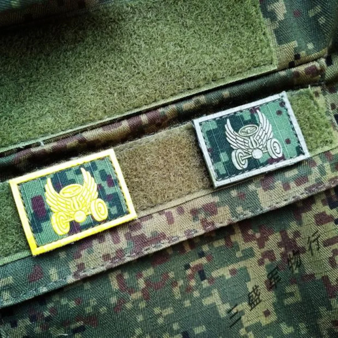 Insignia de transporte de Motor de uniforme de combate de hombre pequeño verde ruso - imagen 2