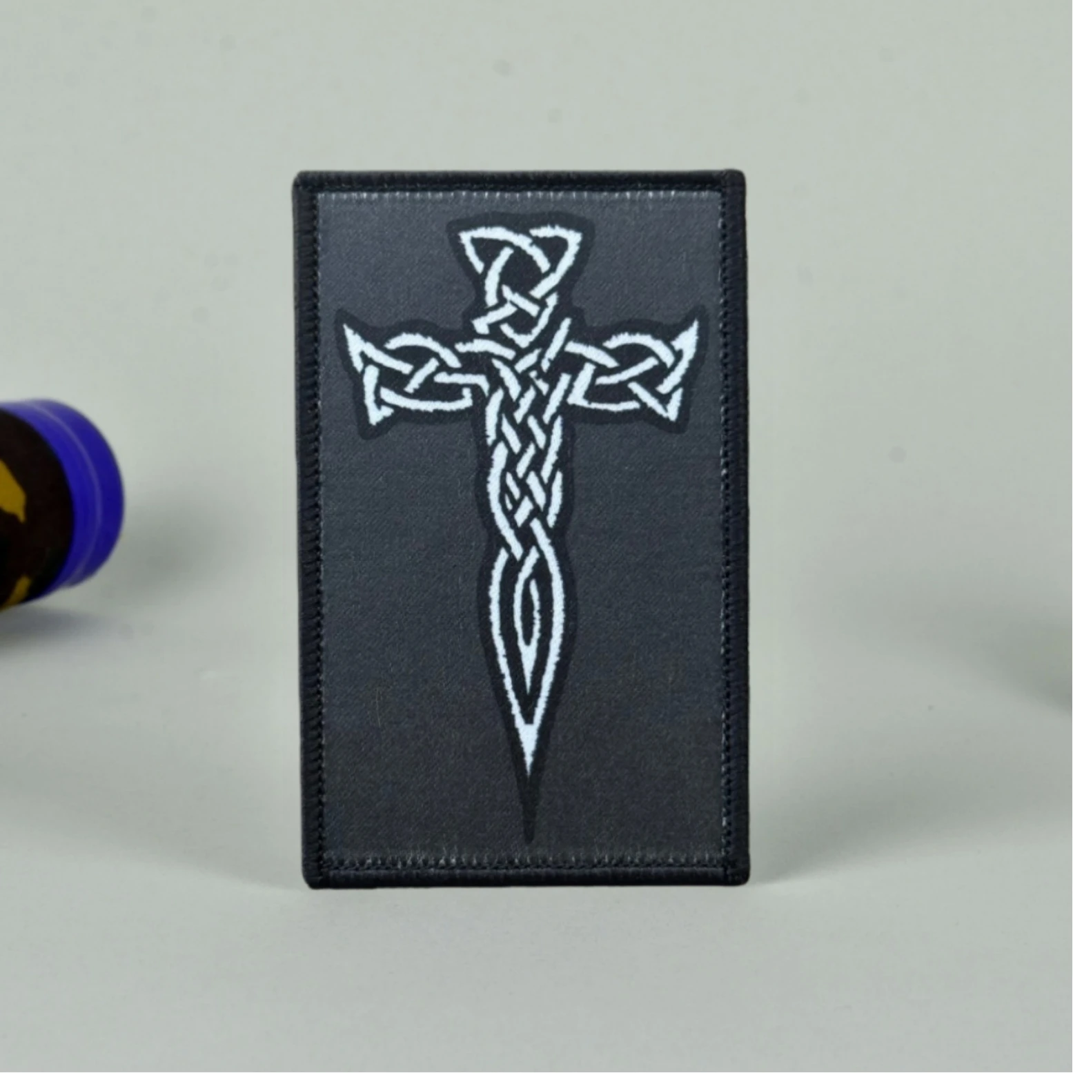 Parche de cruz celtaica, parche táctico de moral religiosa cristiana irlandesa, pegatinas para mochila, parches de gancho y bucle impresos para ropa - imagen 5