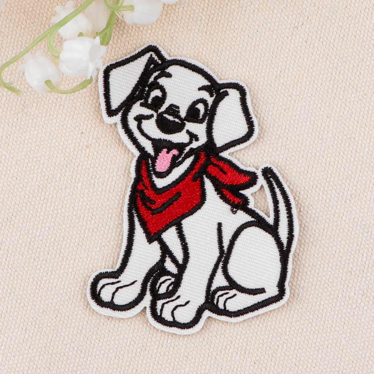 Parche bordado de perro lindo, Animal de dibujos animados, parches termoadhesivos para ropa, insignias de costura DIY - imagen 2