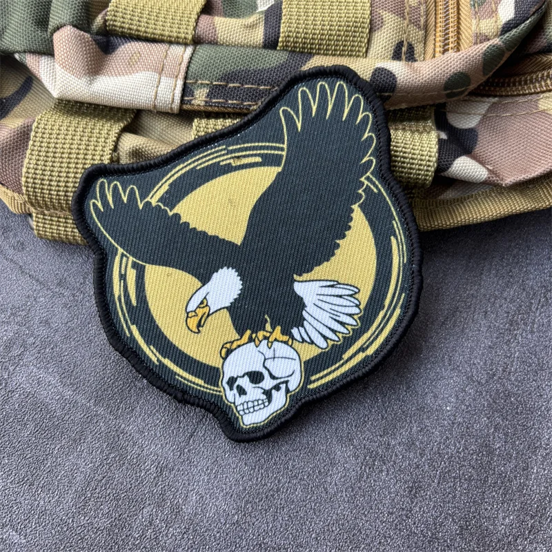Parche táctico Eagle Skull en color velcro para uniforme y mochila - imagen 2