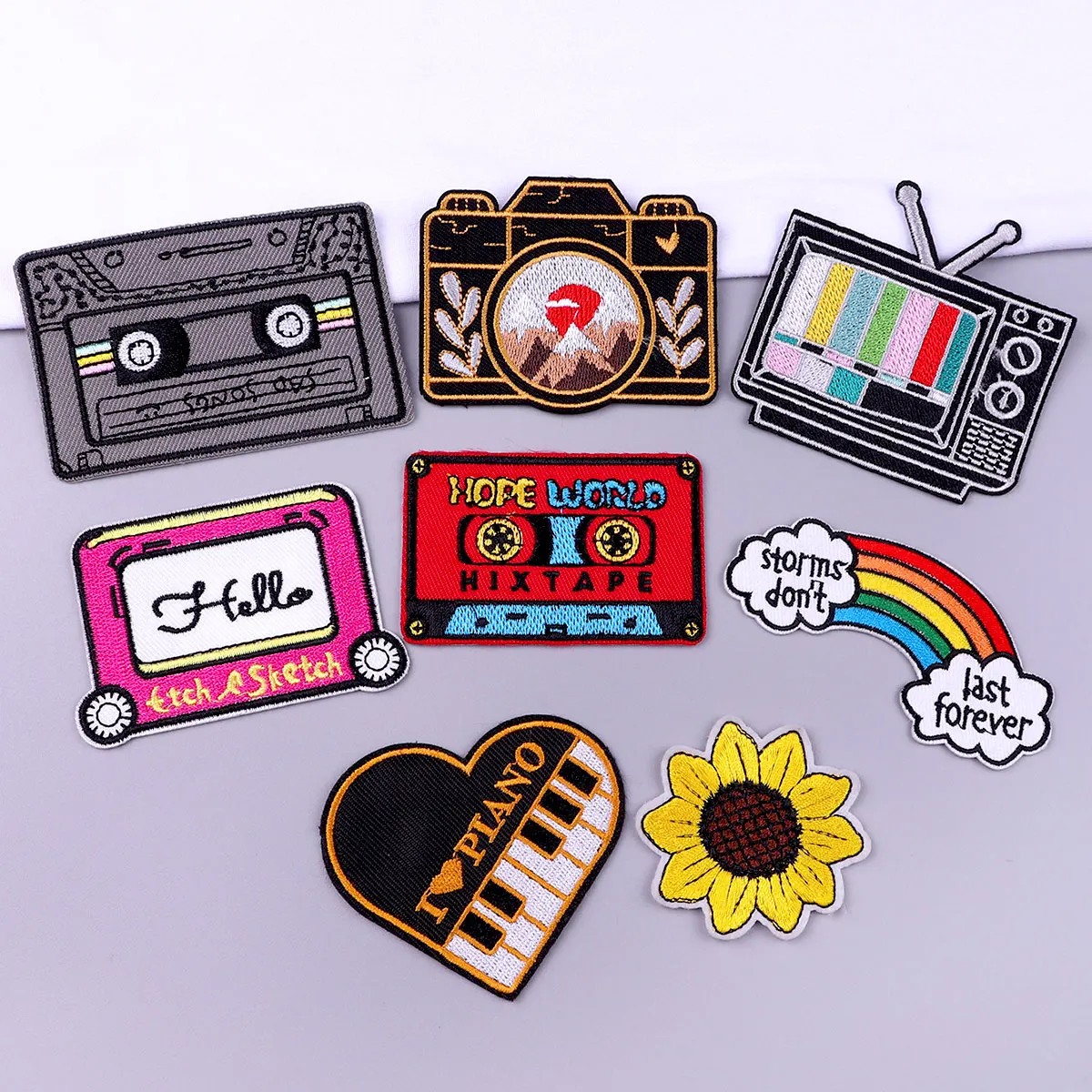 Parches para planchar en la ropa, cintas de dibujos animados, bordado, Fusible, girasol, arcoíris, aplique en la mochila