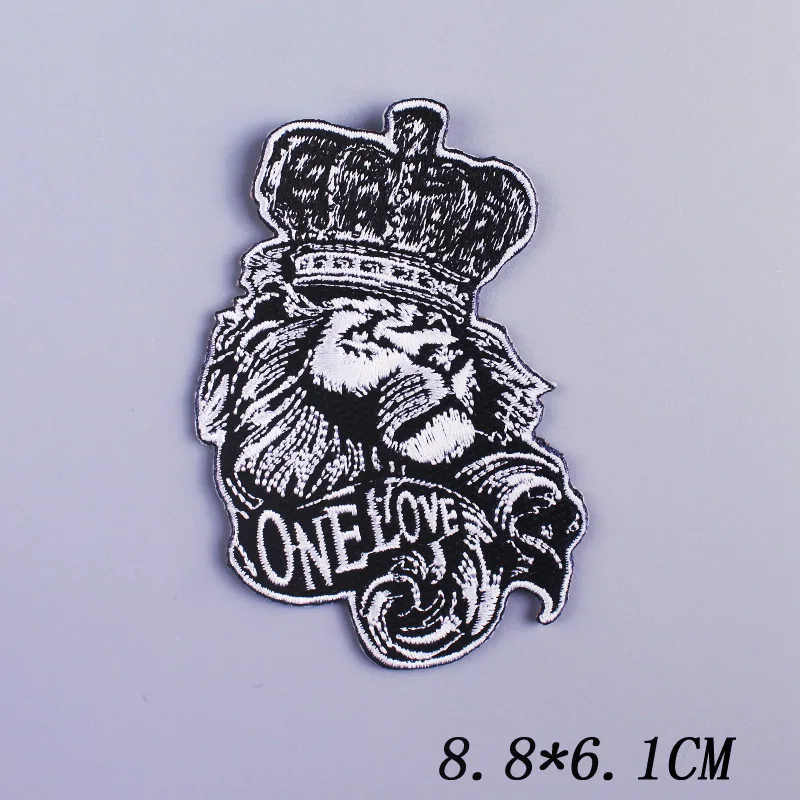 Parche bordado de calavera para ropa, parches Punk para planchar en la ropa, pegatinas de planchado de animales, insignia de ropa - imagen 3