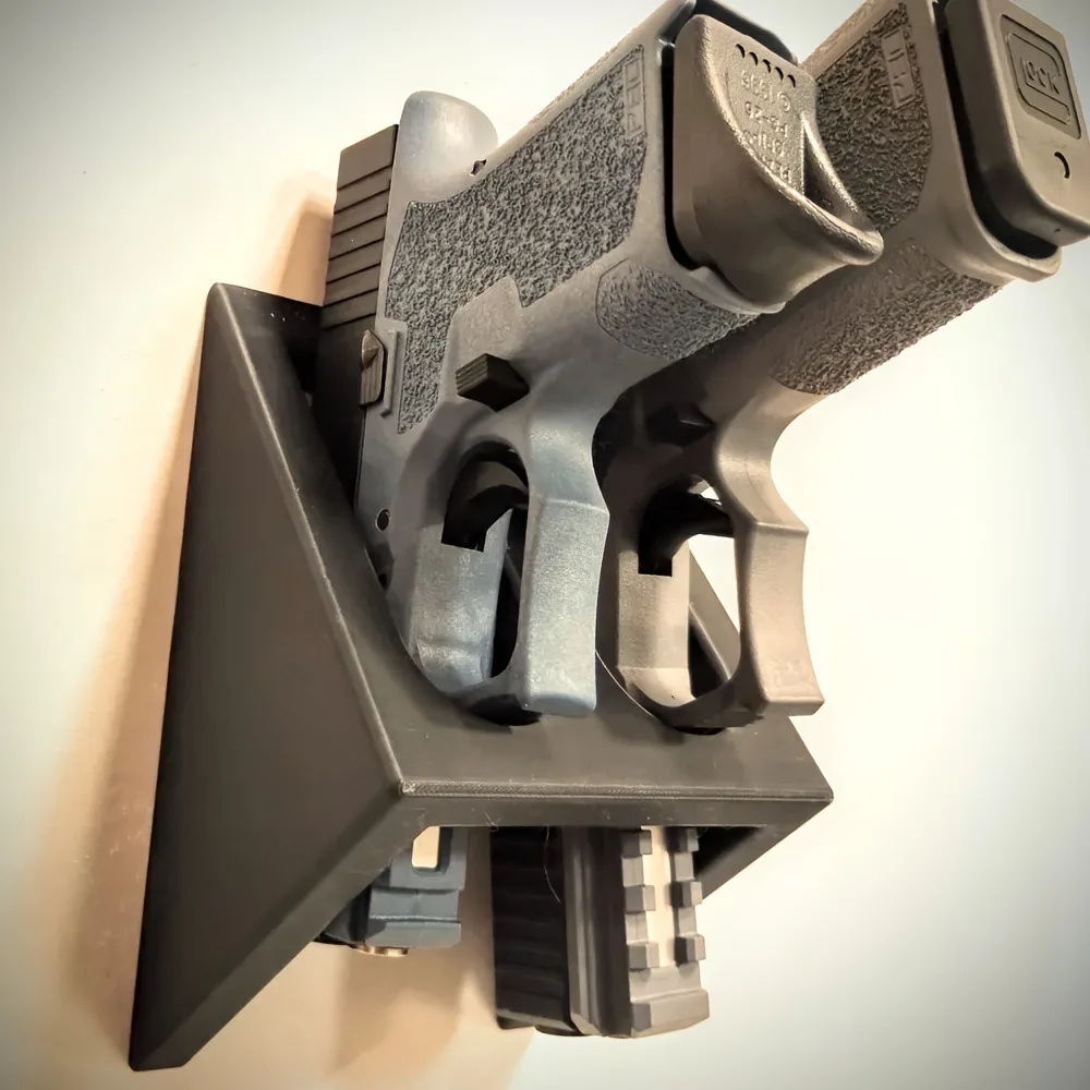 Expositor pistola con bloqueo y soporte cargadores para colección - imagen 2