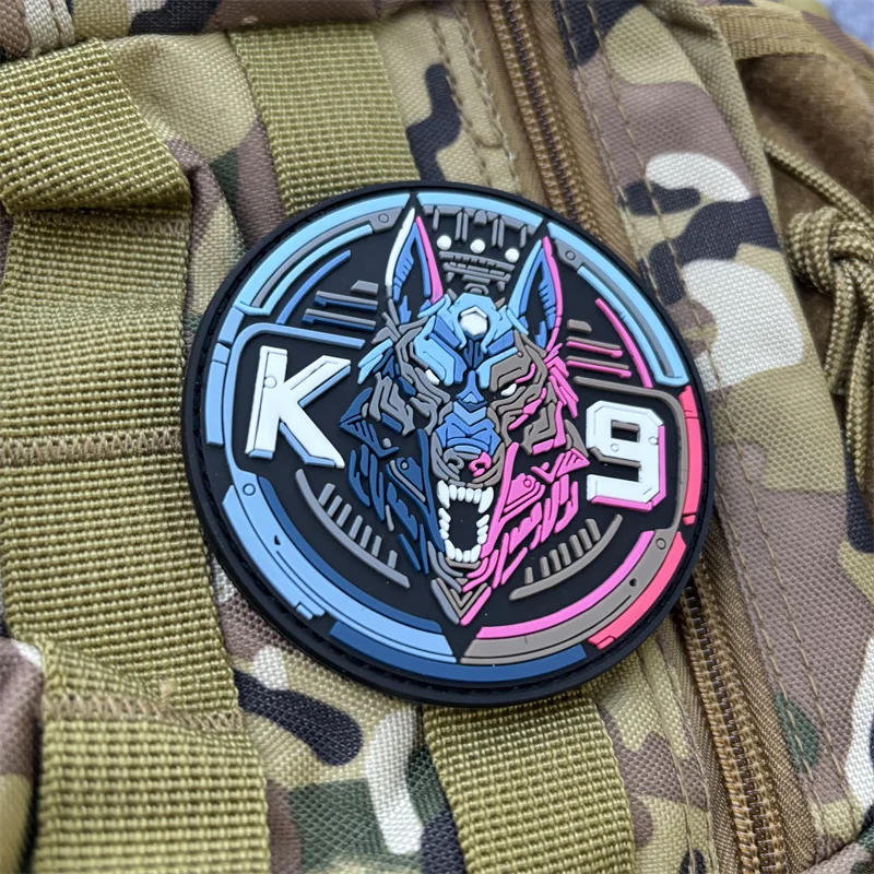 Parche táctico K9 para perro, brazalete de PVC 3D, insignia de moral militar, parches con gancho, pegatinas para mochila y ropa - imagen 3