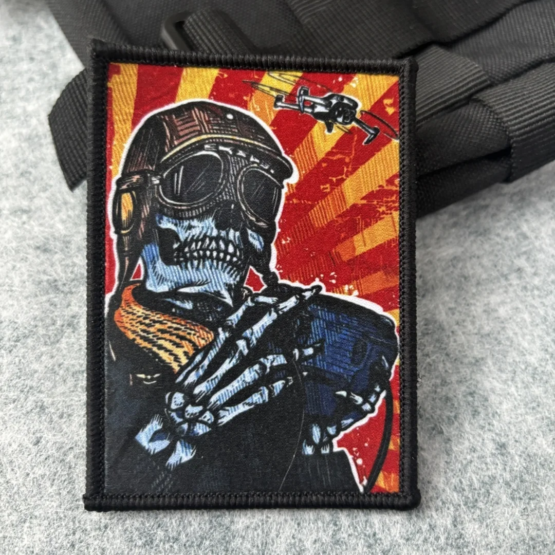 Banner de operador de Dron, parche táctico, esqueleto, piloto, arte impreso, parches de gancho y bucle, brazalete, insignia de moral militar, pegatina para mochila - imagen 4